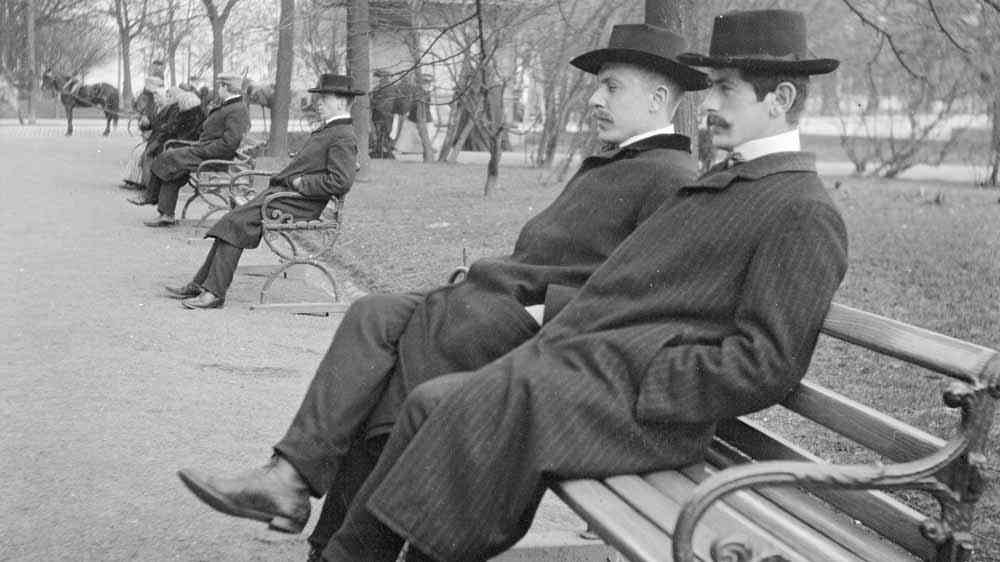 Orostider. Esplanadparken i Helsingfors 1906. Bild: Frans Nyberg.